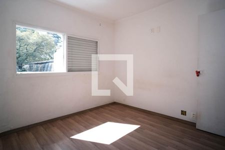 Casa à venda com 130m², 2 quartos e 2 vagas Casa à venda com 130m², 2 quartos e 2 vagasQuarto 2