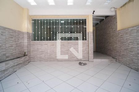 Casa à venda com 130m², 2 quartos e 2 vagas Casa à venda com 130m², 2 quartos e 2 vagasGaragem