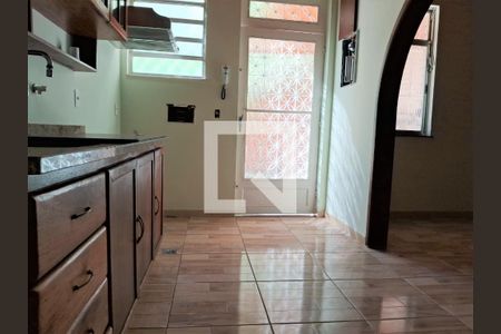 Casa à venda com 103m², 3 quartos e 1 vaga Casa à venda com 103m², 3 quartos e 1 vagaCozinha