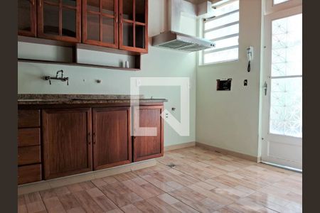 Casa à venda com 103m², 3 quartos e 1 vaga Casa à venda com 103m², 3 quartos e 1 vagaCozinha
