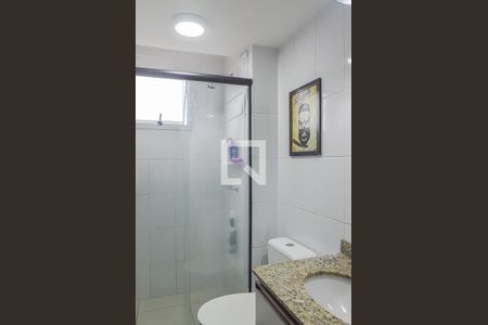 Banheiro de apartamento para alugar com 2 quartos, 50m² em Santa Terezinha, São Bernardo do Campo