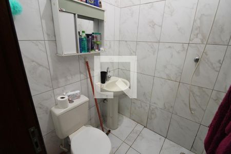 Casa à venda com 80m², 3 quartos e 2 vagasBanheiro Suite 2