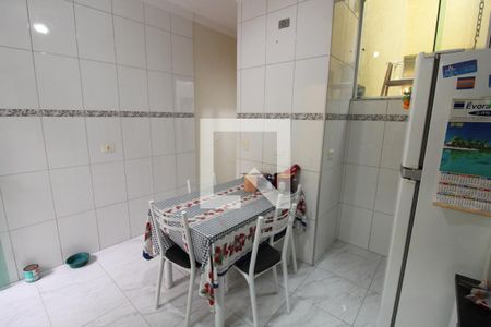 Casa à venda com 80m², 3 quartos e 2 vagasCozinha