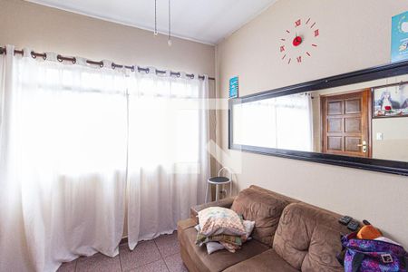Sala de casa à venda com 5 quartos, 211m² em Jardim das Flores, Osasco