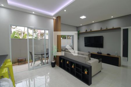 Sala de apartamento para alugar com 2 quartos, 75m² em Vila Isa, São Paulo