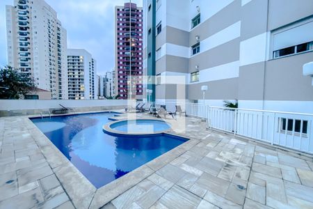 Apartamento à venda com 77m², 3 quartos e 2 vagasÁrea comum - Piscina