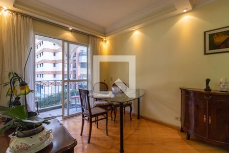 Apartamento à venda com 75m², 3 quartos e 2 vagasSala