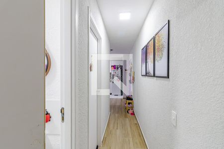 Corredor de apartamento para alugar com 2 quartos, 41m² em São João Clímaco, São Paulo