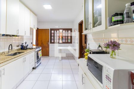 Casa à venda com 250m², 4 quartos e 3 vagasCozinha