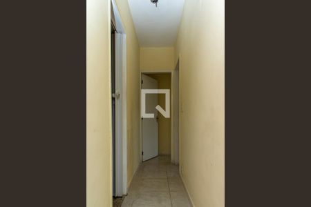 Corredor de apartamento à venda com 2 quartos, 70m² em Taquara, Rio de Janeiro