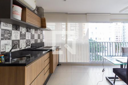 varanda de apartamento à venda com 2 quartos, 68m² em Vila Dom Pedro I, São Paulo