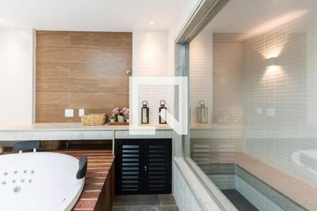 Apartamento à venda com 60m², 1 quarto e 1 vagaÁrea comum