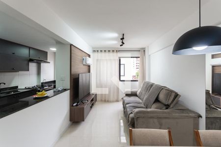 Sala de apartamento à venda com 1 quarto, 60m² em Vila Isabel, Rio de Janeiro
