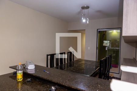 Casa à venda com 120m², 2 quartos e 2 vagas Casa à venda com 120m², 2 quartos e 2 vagasCozinha