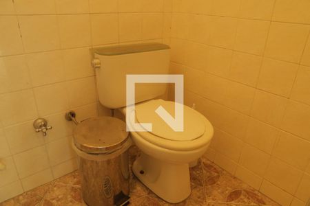 Casa à venda com 190m², 3 quartos e 2 vagasBanheiro Externo