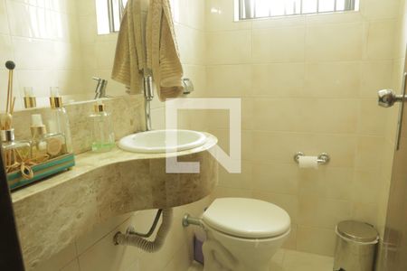 Casa à venda com 190m², 3 quartos e 2 vagasLavabo