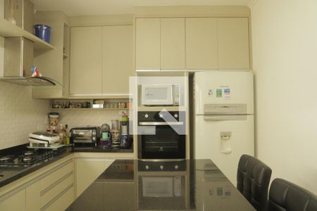 Casa à venda com 190m², 3 quartos e 2 vagasCozinha