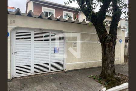 Casa à venda com 190m², 3 quartos e 2 vagasFachada