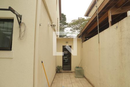 Casa à venda com 190m², 3 quartos e 2 vagasCorredor Lateral