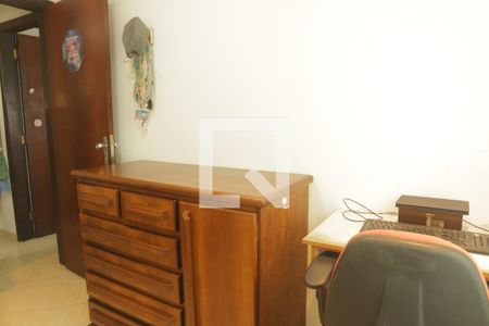 Casa à venda com 190m², 3 quartos e 2 vagasQuarto 01