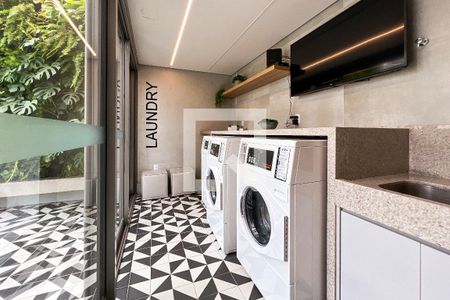 Lavanderia de kitnet/studio para alugar com 1 quarto, 26m² em Moema, São Paulo