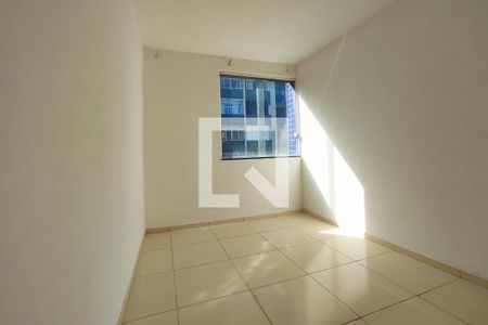 Quarto 2 de apartamento para alugar com 2 quartos, 65m² em Amaralina, Salvador