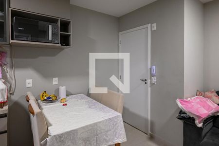 Sala/Cozinha de apartamento para alugar com 1 quarto, 32m² em Vila Moinho Velho, São Paulo