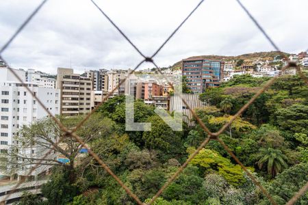 Apartamento para alugar com 150m², 4 quartos e 2 vagasVista da Suíte