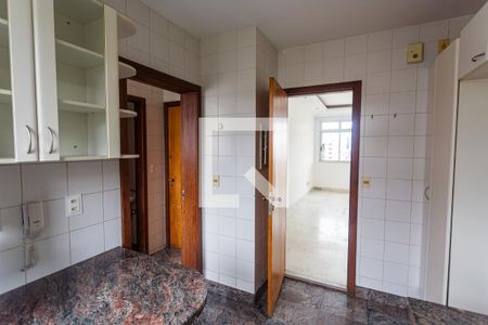 Apartamento para alugar com 150m², 4 quartos e 2 vagasCozinha