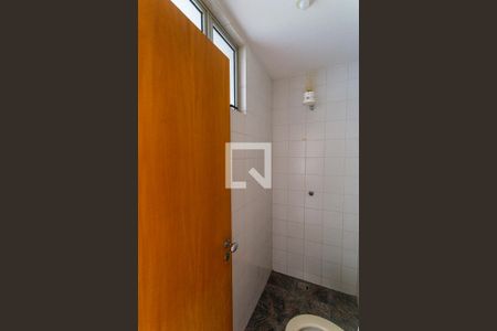 Apartamento para alugar com 150m², 4 quartos e 2 vagasBanheiro de Serviço