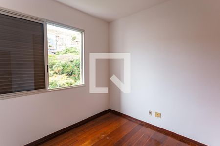 Apartamento para alugar com 150m², 4 quartos e 2 vagasQuarto 4