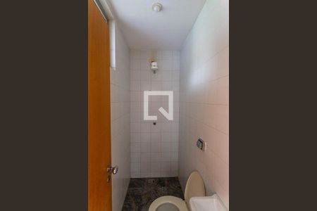 Apartamento para alugar com 150m², 4 quartos e 2 vagasBanheiro de Serviço