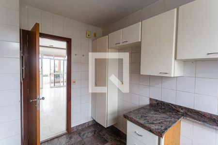 Apartamento para alugar com 150m², 4 quartos e 2 vagasCozinha