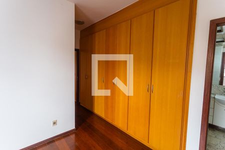 Apartamento para alugar com 150m², 4 quartos e 2 vagasArmário da Suíte