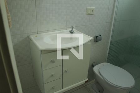 Casa à venda com 150m², 4 quartos e 2 vagasBanheiro