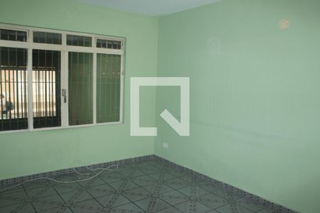 Sala de casa à venda com 4 quartos, 150m² em Jardim Sabara, São Paulo