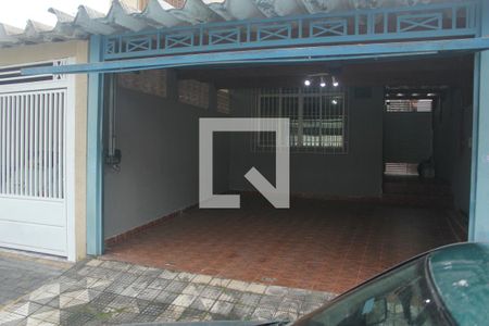 Casa à venda com 150m², 4 quartos e 2 vagasFachada