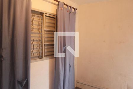 Casa à venda com 150m², 4 quartos e 2 vagasQuarto de Serviço