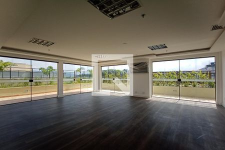 Apartamento para alugar com 40m², 1 quarto e 1 vaga Apartamento para alugar com 40m², 1 quarto e 1 vagaÁrea comum - Salão de festas