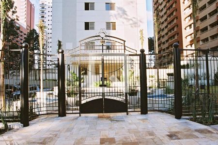 Apartamento para alugar com 66m², 2 quartos e 1 vagaFachada