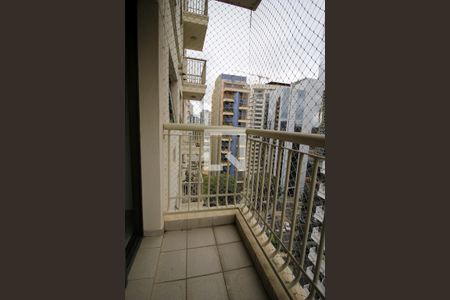 Apartamento para alugar com 66m², 2 quartos e 1 vagaSacada
