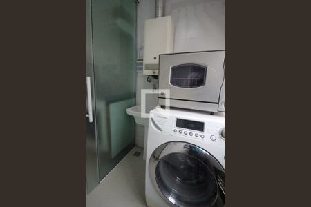 Apartamento para alugar com 66m², 2 quartos e 1 vagaÁrea de Serviço