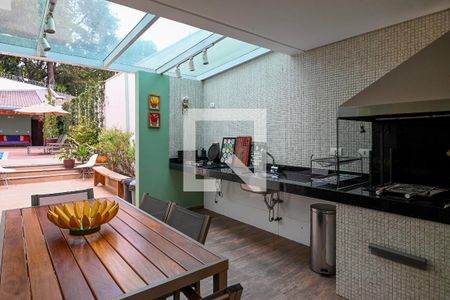 Casa à venda com 320m², 4 quartos e 3 vagasLazer