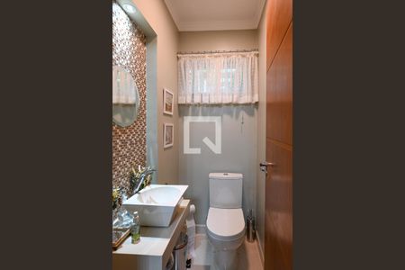 Lavabo de casa à venda com 4 quartos, 320m² em Vila Brasílio Machado, São Paulo