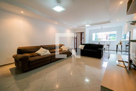Sala de casa para alugar com 4 quartos, 350m² em Vila Pires, Santo André