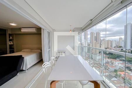 Varanda da Sala de apartamento à venda com 1 quarto, 131m² em Vila Regente Feijó, São Paulo