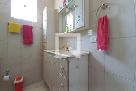 Casa à venda com 175m², 3 quartos e 2 vagas Casa à venda com 175m², 3 quartos e 2 vagasBanheiro da Suíte