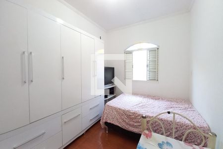 Casa à venda com 175m², 3 quartos e 2 vagas Casa à venda com 175m², 3 quartos e 2 vagasQuarto 3