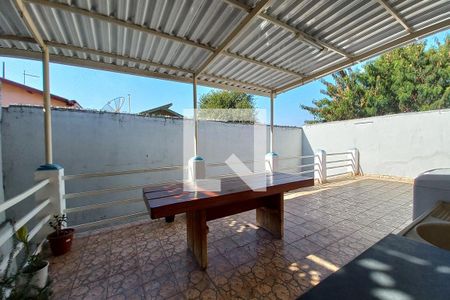 Casa à venda com 175m², 3 quartos e 2 vagas Casa à venda com 175m², 3 quartos e 2 vagasVista da Cozinha