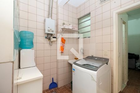 Casa à venda com 147m², 3 quartos e 1 vagaÁrea de Serviço